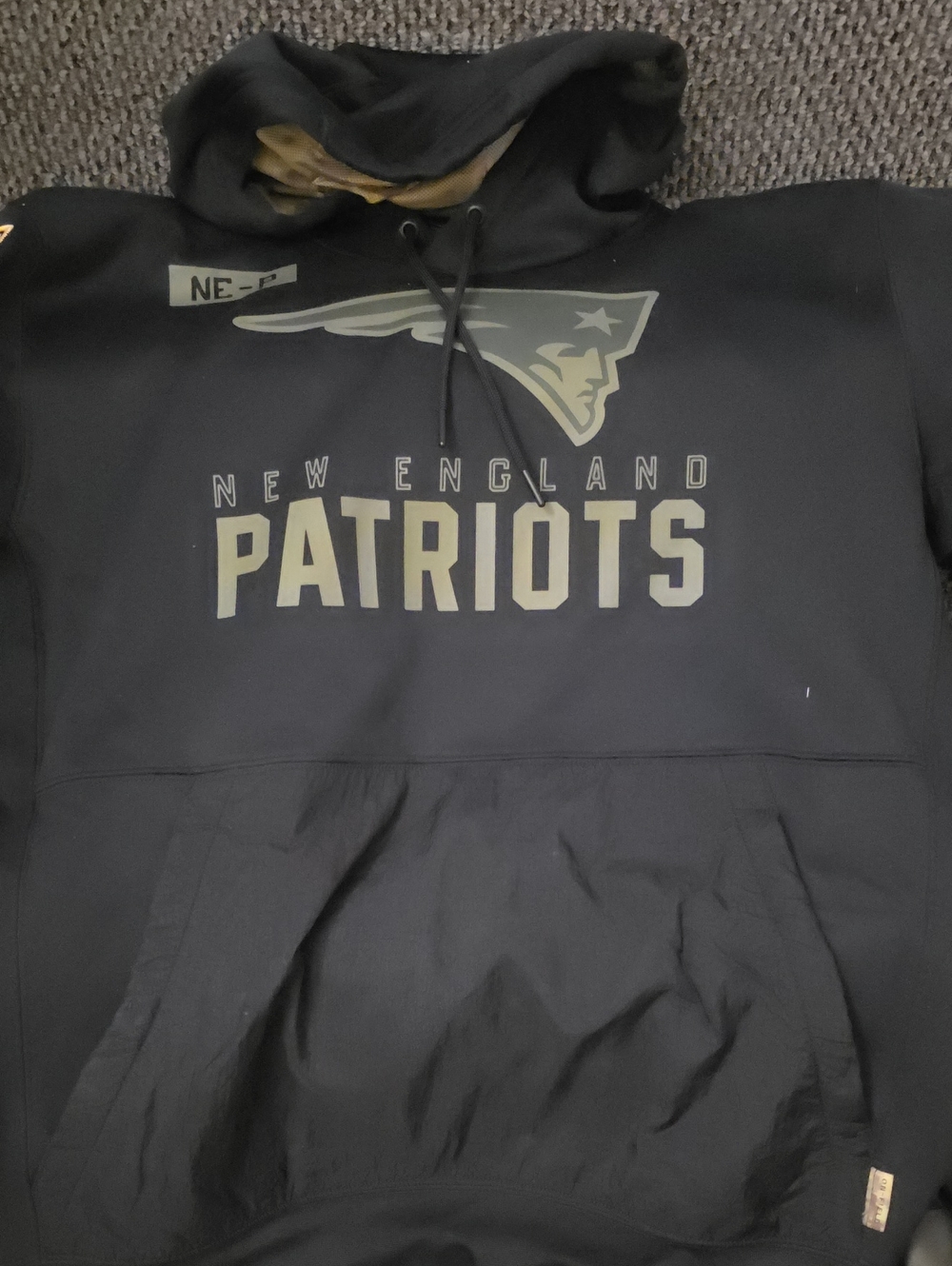 Patriots SALUTE TO SERVICE Hoodie Authentic